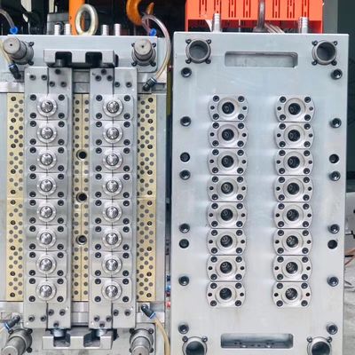 Professionele de Injectie van het HUISDIERENvoorvormen het Vormen Machine voor Elektrische Delen