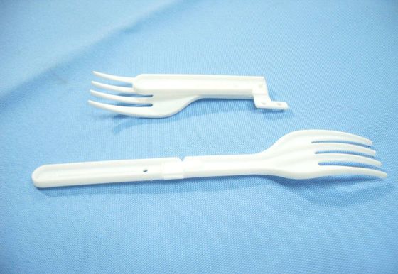 Plastiek die Vorkenergie vouwen - besparingsinjectie het Vormen Machine 1800KN het Vastklemmen Kracht